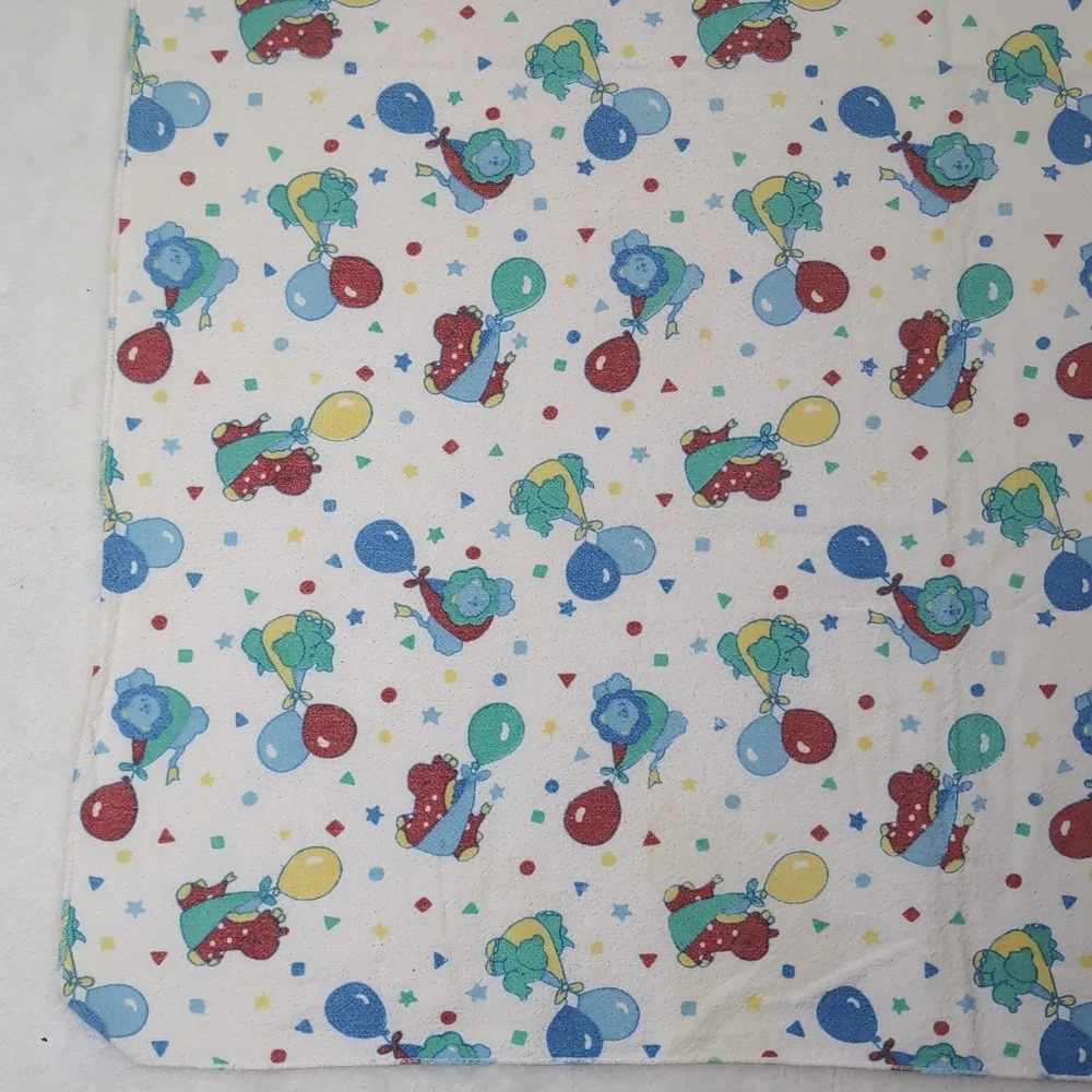 Vintage Circus Receiving Blanket White Balloon Animals Lion Elephant‎ Cotton USA